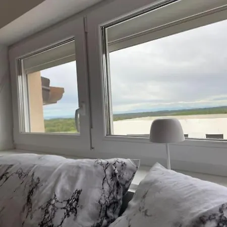 Seaview Studio-apartment Tar