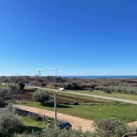 公寓 Seaview Studio-apartment Tar
